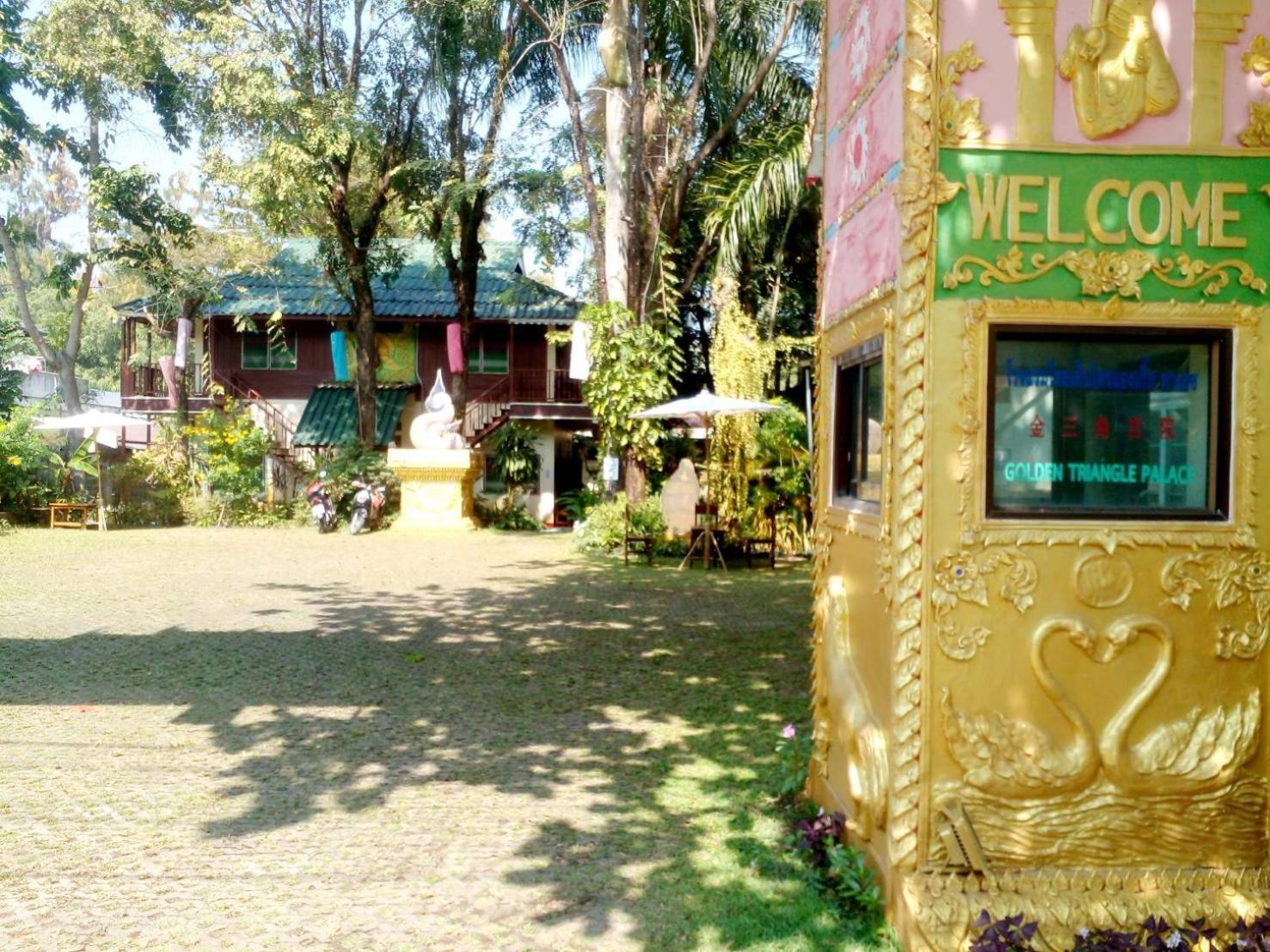 Golden Triangle Palace Hotel Chiang Rai Buitenkant foto